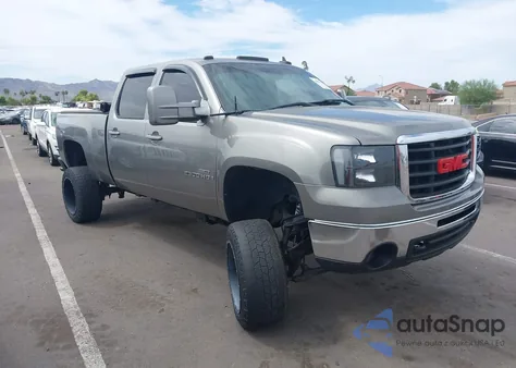 2007 GMC Sierra 2500Hd Slt from USA, damaged, VIN 1GTHK23617F503813